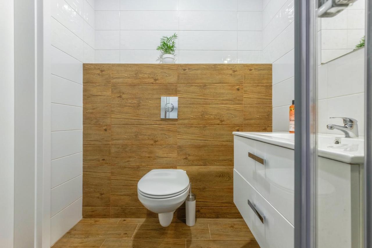 Boho Apartment Janów z miejscem parkingowym Lódź Exterior foto